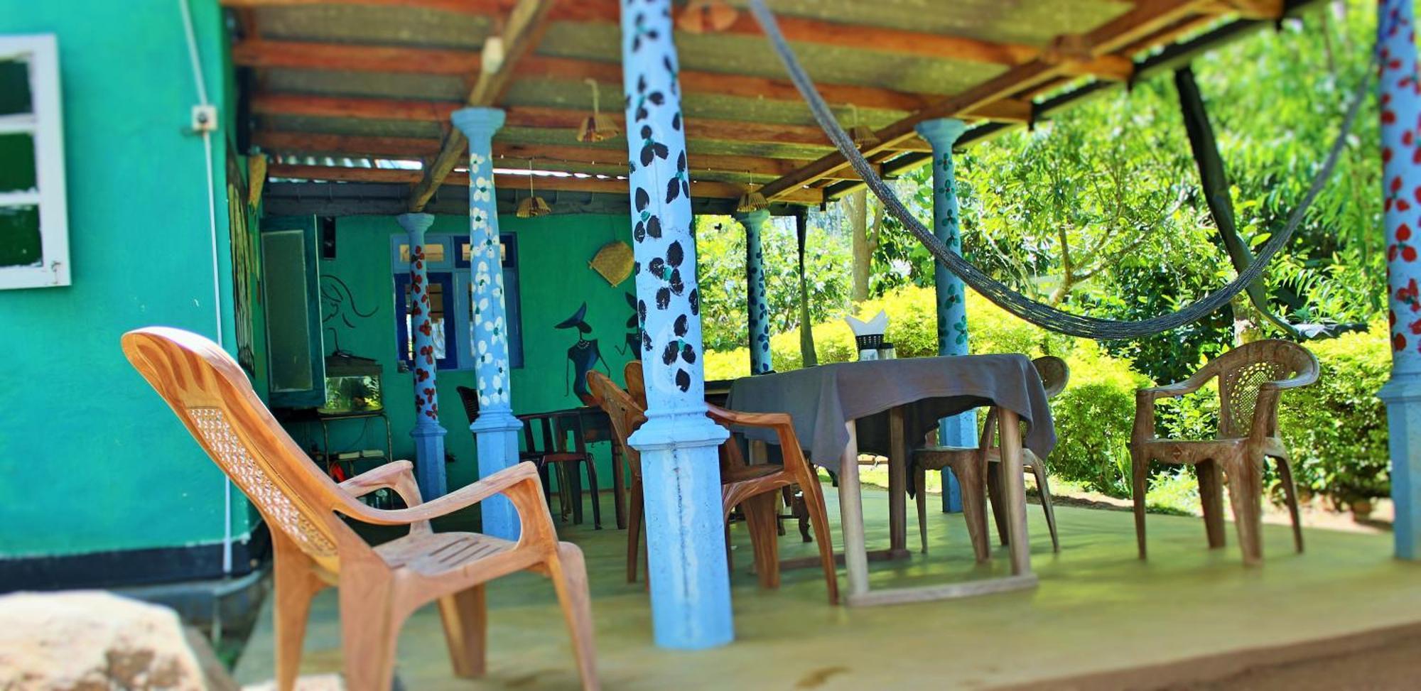 The 1964 Holiday Bungalow Ella Luaran gambar